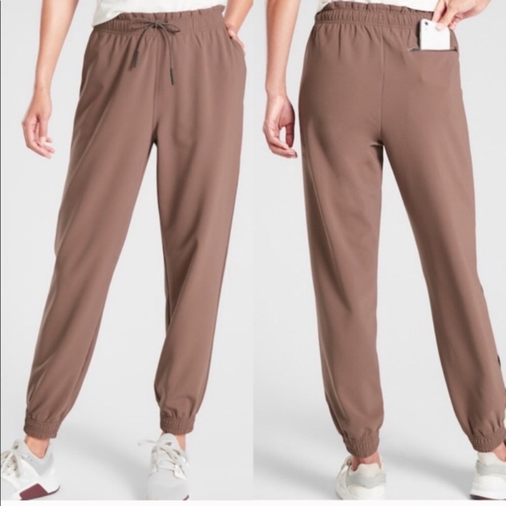 Athleta Metropolis Jogger